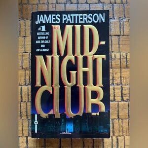 The Midnight Club by James Patterson Paperback Book VGUC